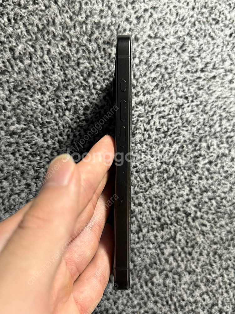 아이폰15프로 256GB 블랙 티타늄--3