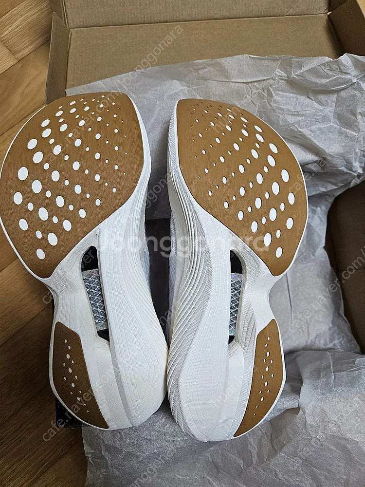 엔돌핀 엘리트1 흰금 새상품 270사이즈--1