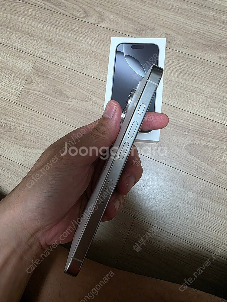 아이폰16프로 저급제 256g 화이트 새상품급--4