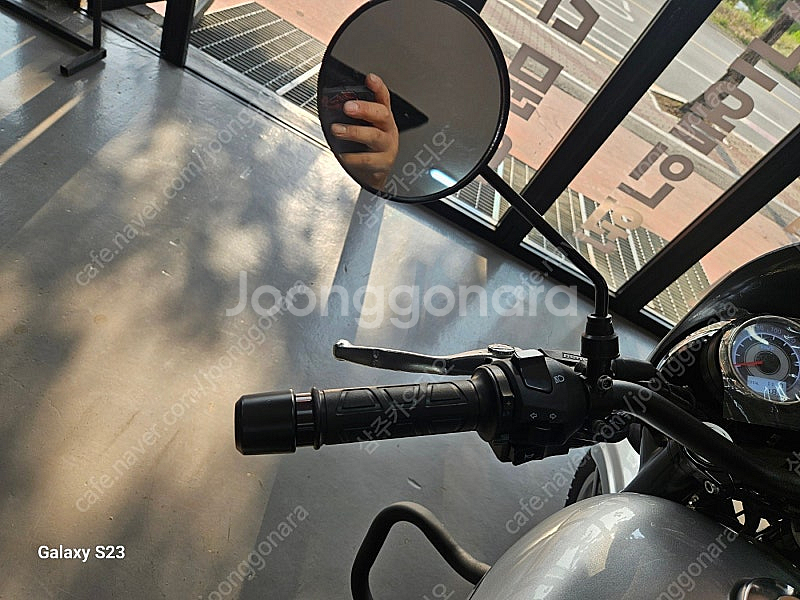 베넬리 임페리알레 400 리스토어 바이크 팔아요--6