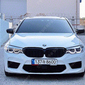 BMW 5시리즈 중고 5시리즈 중고차 할부 BMW 520D 중고 흰색 2018년식 520d M 스포츠 스페셜 에디션 중고차이자