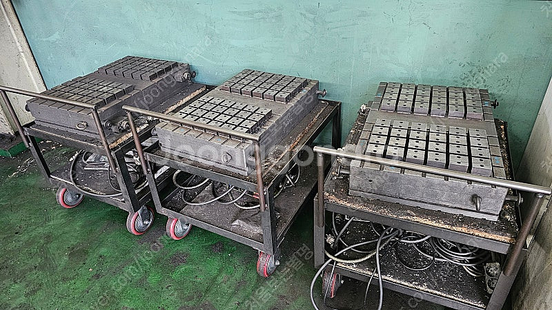 ASSFALGS 마그네틱 척 [685x432x145]--3