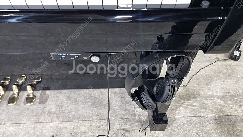 야마하 사일런트(제니오신형광센서)피아노--1