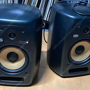 KRK VTX8 액티브 모니터 스피커