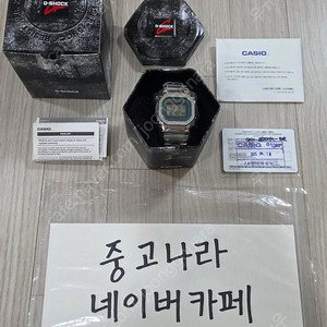 카시오 지샥 GMW-B5000PC-1DR 완전 미사용 새제품 45 에 판매합니다.