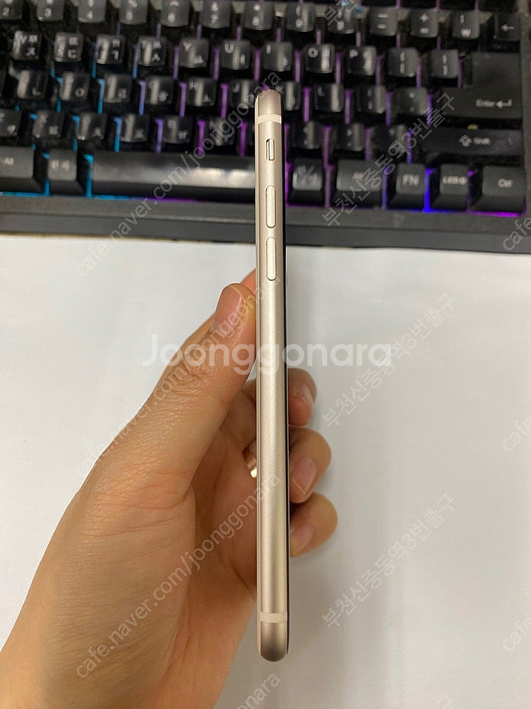 026567 아이폰SE3 스타라이트 특SSS급 64GB...--4