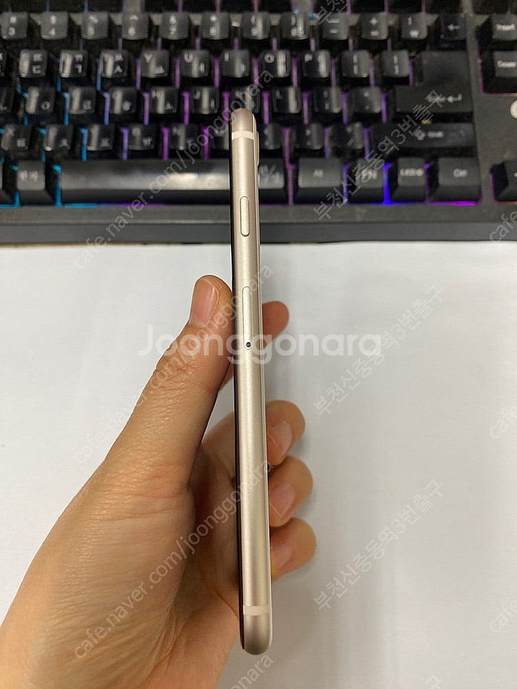 026567 아이폰SE3 스타라이트 특SSS급 64GB...--5