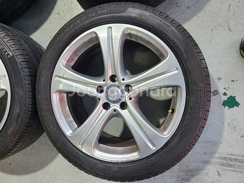 $$ 중고 벤츠 E300 W213 18인치 휠타이어 2...--1