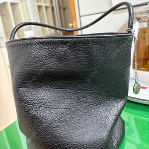 미닛뮤트 토보백 블랙 팝니다.