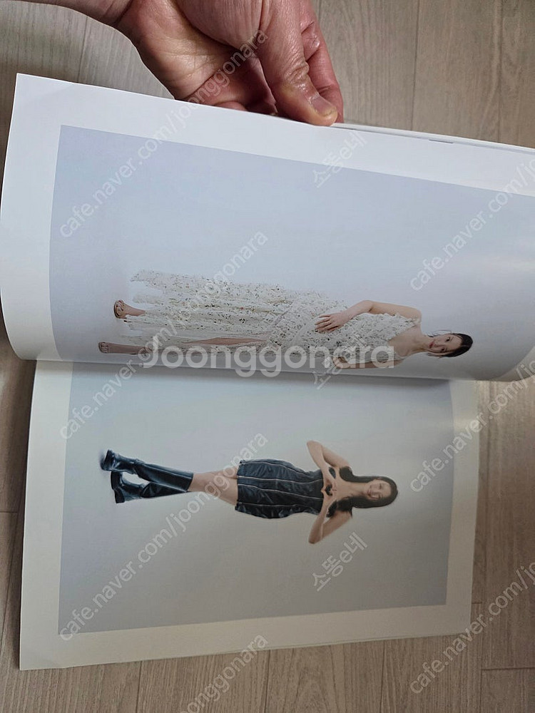 고민시 서든어택 한정판 화보집 친필 싸인--2