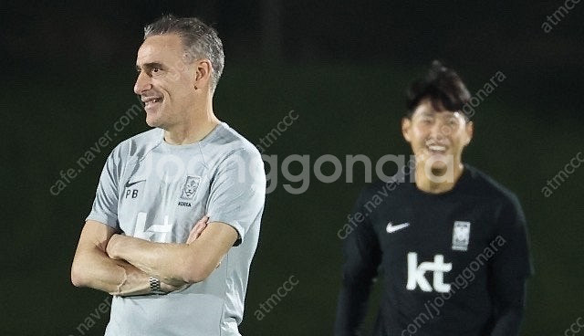 22-24 축구 국가대표 코치지급용 국대 트레이닝탑 반...--4