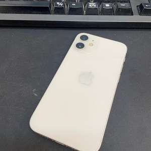 아이폰12미니 화이트 64GB 상태좋은 중고19만팝니다.