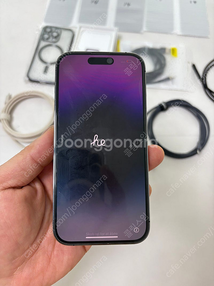 아이폰 14pro 256 퍼플 팝니다.--7