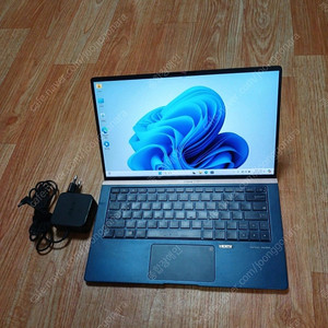 ASUS zenbook 노트북 팝니다 i7