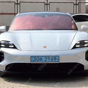 포르쉐 중고 포르쉐 타이칸 중고차 회색 2021년식 60,540km 4S 개인사업자 차량구매
