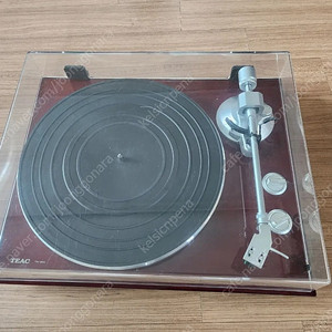 TEAC 턴테이블 TN-300