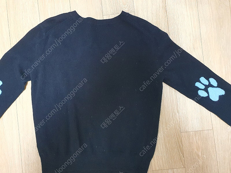 폼더스토어 fourm the store 자카드 니트 S사이즈 팝니다 이미지