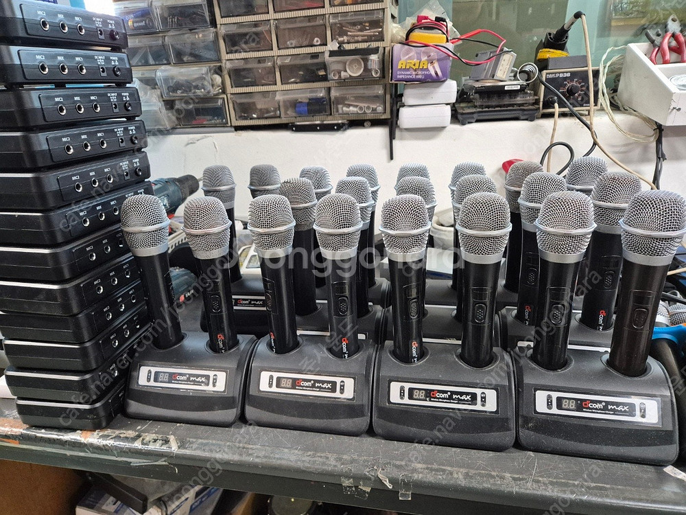 중고 노래방 무선마이크 디컴 맥스 판매합니다.--1