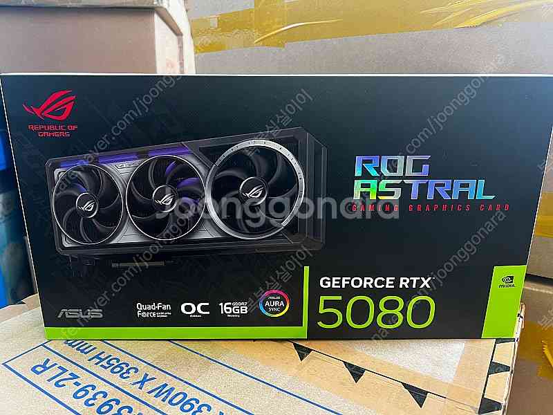팝니다 신품 ASUS ROG Astral 지포스 RTX...--0