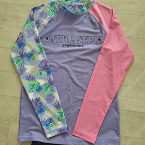 초등 여아 래쉬가드 택포10000