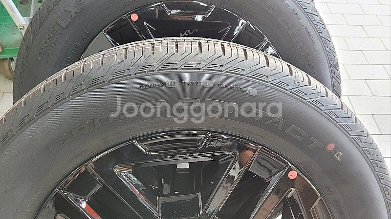 [판매] 쏘렌토 순정 블랙 임판 18인치 휠 콘티넨탈 ...--5