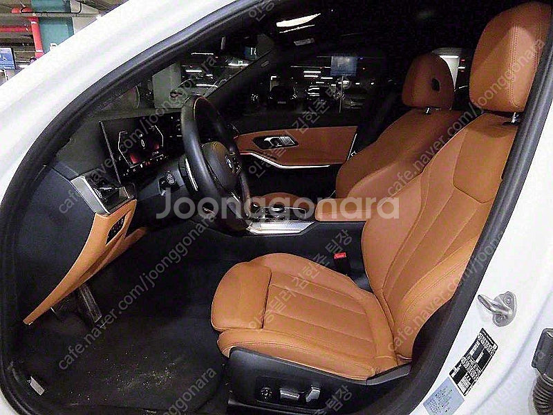 BMW 3시리즈 중고 BMW 중고 BMW 3시리즈 중고차 할부가능 흰색 2023년식 14,776km 320i M 스...--6