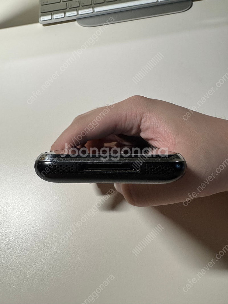 아이폰 2g 8gb 판매합니다--4
