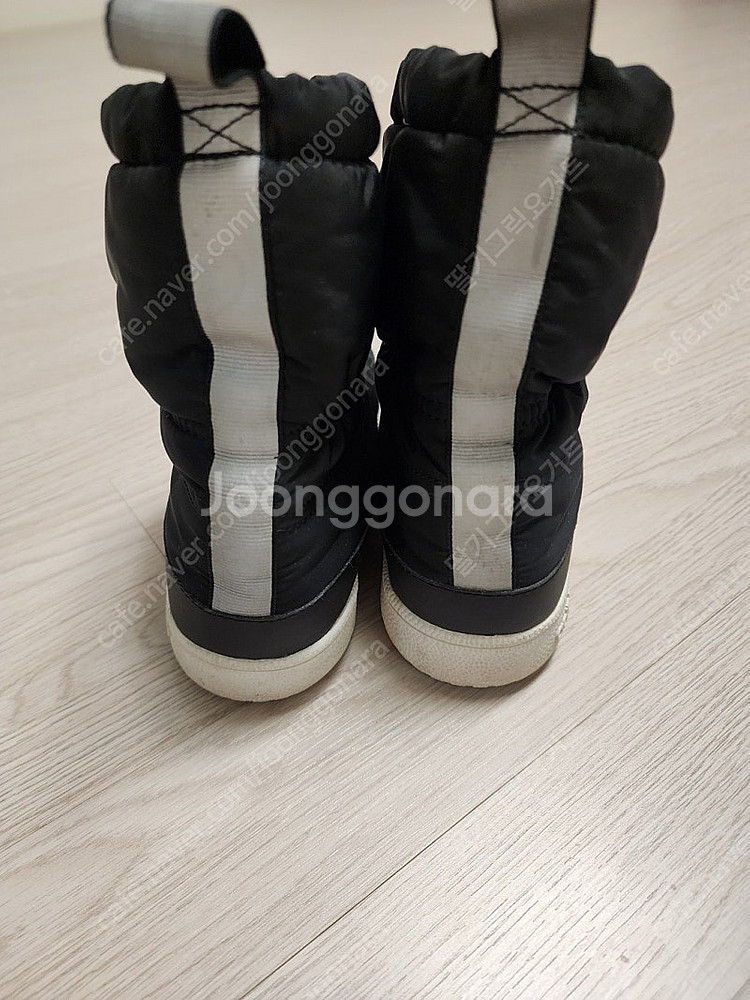아디다스키즈 패딩부츠 방한부츠 185사이즈--2