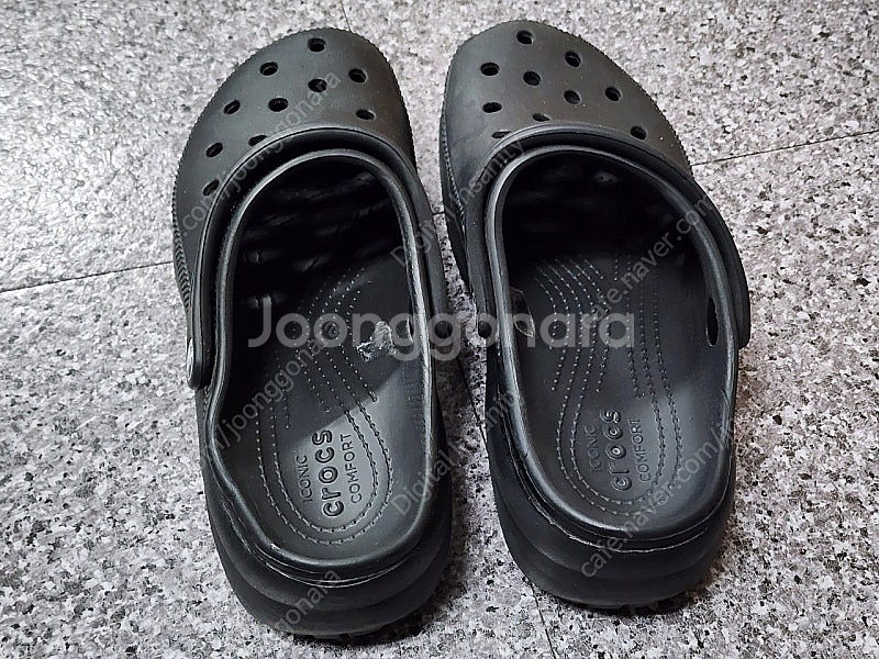 크록스 클래식 플랫폼 클로그 우먼, 블랙, 240--1