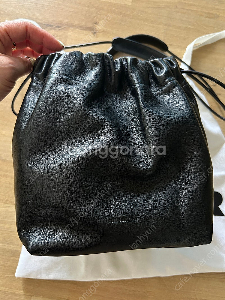 (가격내림)질샌더 덤플링가방--1