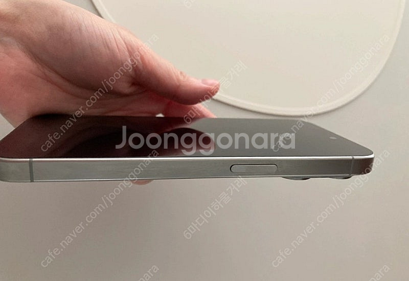 아이폰15프로 256GB 내츄럴티타늄--3