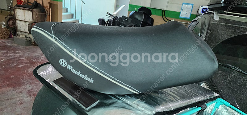 23 24년식 r1250rt 분덜리히 시트 팝니다--2