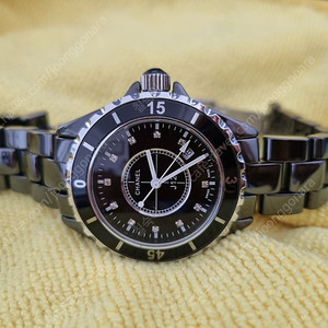 J12 블랙 쿼츠 38mm