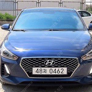 현대 i30 중고 i30 파란색 2017년식 1.6 터보 스포츠 중고차 추천