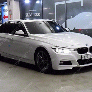 BMW 3시리즈 중고 BMW 320d 중고승용차 3시리즈 중고차 흰색 2017년식 320i M 스포츠 중고차카페
