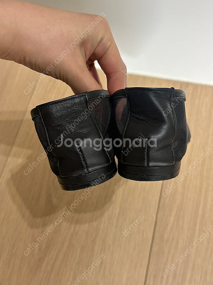 피에톤 메쉬 플랫 슈즈--1