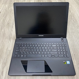 삼성 노트북 NT800G5M 팝니다