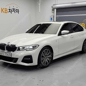 BMW 3시리즈 중고 BMW 3시리즈 중고차 할부 흰색 2019년식 320d M 스포츠 중고자동차