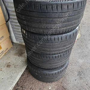 컨티넨탈 sc7 245 35 20, 275 30 20 한대분 판매합니다.(m550i, cls등)
