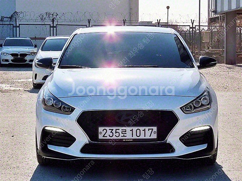 현대 i30 중고 i30 흰색 2019년식 70,758...--0