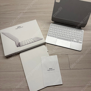애플 iPad 11 pro M4 매직키보드(한영) 화이트 풀박스 정품