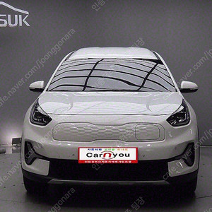 기아 니로 중고 니로 플러스 중고차 흰색 2023년식 64,052km 어스 중고자동차