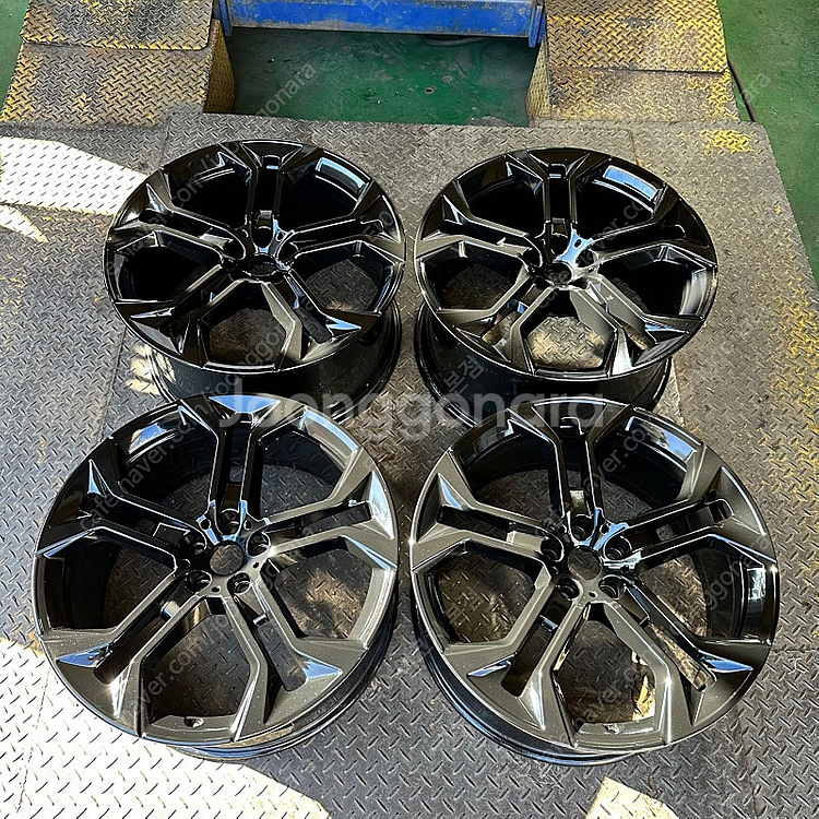 21인치 BMW G05 X5 744M 유광블랙 순정휠 ...--0