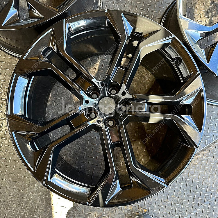 21인치 BMW G05 X5 744M 유광블랙 순정휠 ...--4
