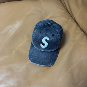 Supreme 슈프림 23fw 피그먼트 블랙 S로고 6패널 볼캡 모자 (Pigment Washed Black)