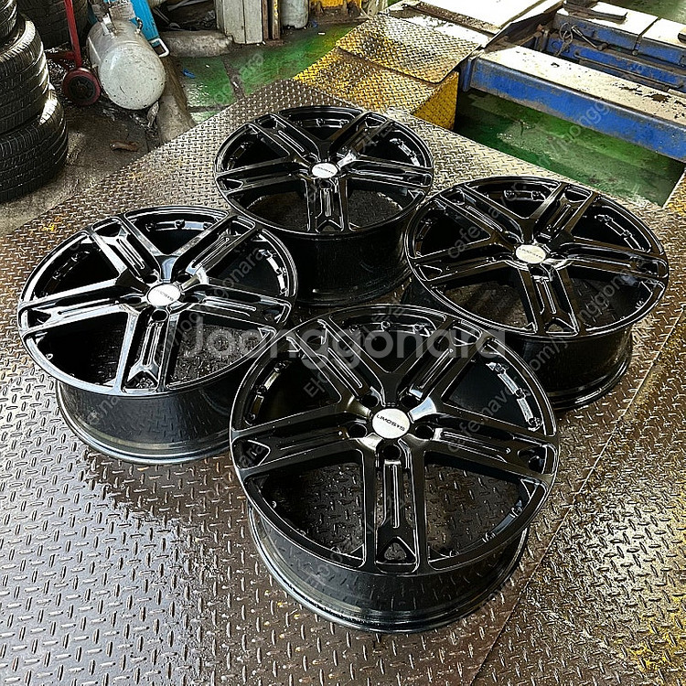 22인치 리모시스 RS600 유광블랙 PCD120 랜드...--1