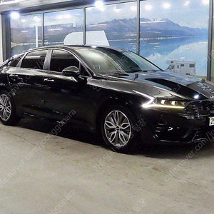 K5 중고차 시세 K5 하이브리드 중고 검정색 2022년식 46,768km 노블레스 중고차 할부가능