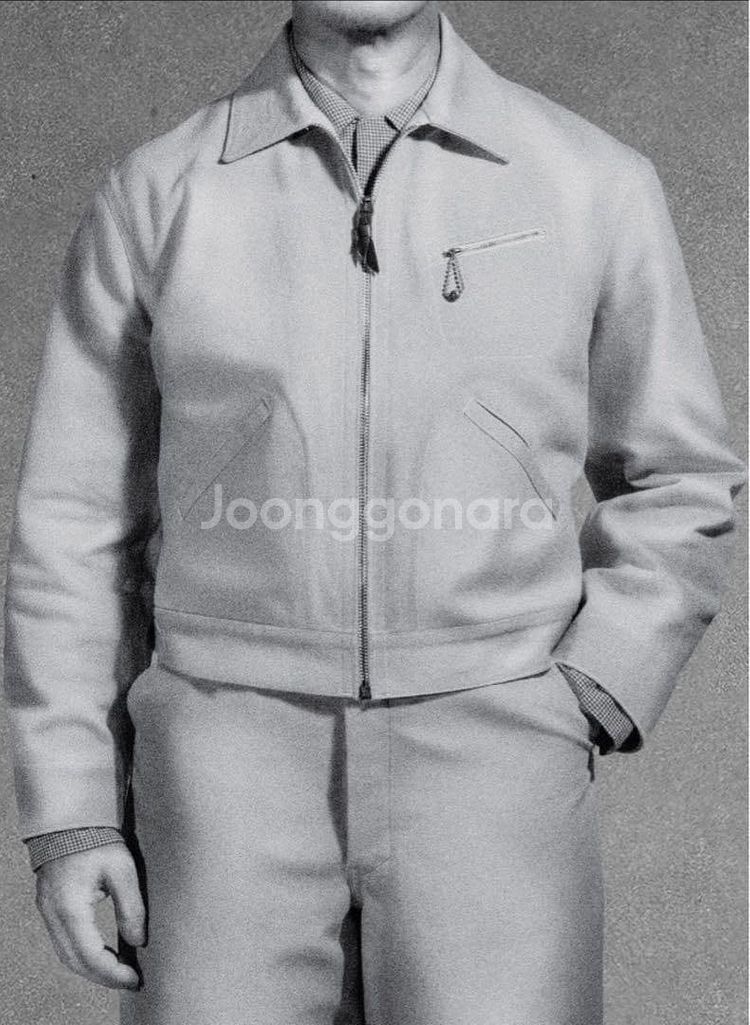 엣라코 타임원클로딩 데님코삭 아이보리 팝니다--0