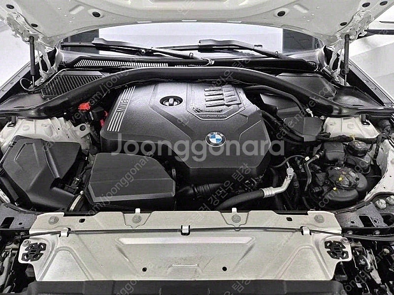BMW 3시리즈 중고 BMW 중고 BMW 3시리즈 중고차 할부가능 흰색 2024년식 10,632km 320i M 스...--5