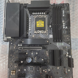 에즈락 z790 pg 라이트닝 D5 팝니다.